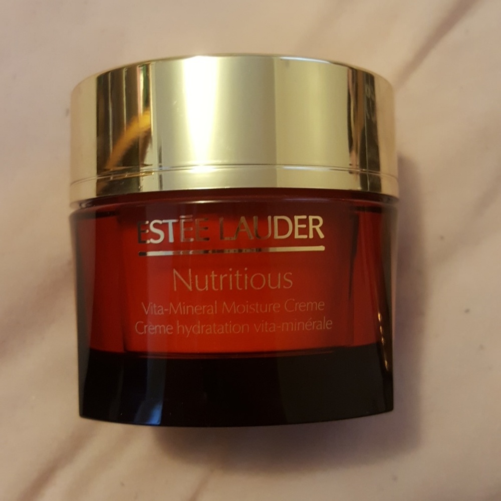 Estee lauder nutritious
